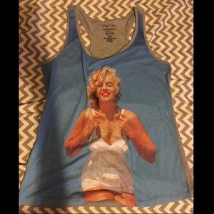 Marilyn Monroe shirt